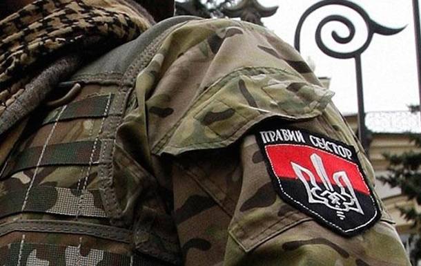 В Мукачево сдались двое бойцов Правого сектора
