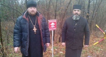 Священники Сумской епархии совершили поездку в с.Зайцево Донецкой области