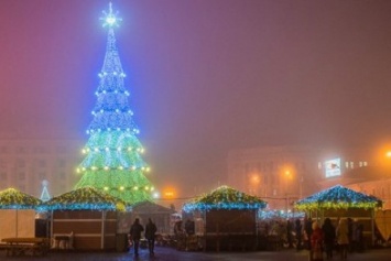 В Харькове на площади Свободы елку поставят ко дню Святого Николая