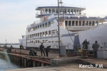 В Керчи на переправе в ближайшее время ждут 6-миллионного пассажира