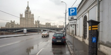 В "Мосгортрансе" назвали плюсы от повышения тарифов на столичных парковках