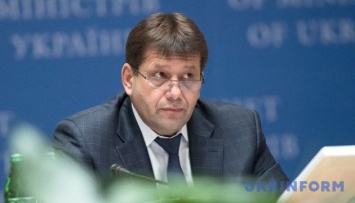 Вице-премьер: Мы останавливаем ликвидацию "Автомобильных дорог Украины"