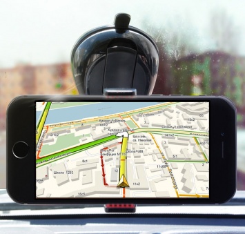 Выбираем лучшее бесплатное приложение-навигатор для российских дорог