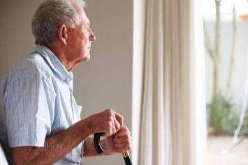 Ученые рассказали, как пожилым людям можно побороть стресс от одиночества