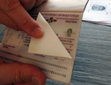 Мужчина пытался выехать из Крыма по фальшивому паспорту