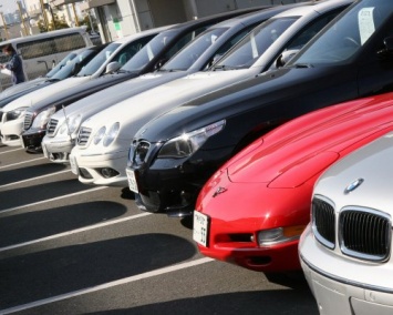 Производство легковых авто в Петербурге за 10 месяцев снизилось на 9%