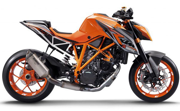 KTM отзывает мотоциклы 1290 Super Duke R из-за утечки топлива