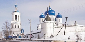 В РПЦ поддержали жителей поселка в борьбе с заводом презервативов