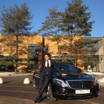 Андрей Малахов с сожалением расстается с Mercedes S350