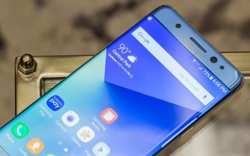 Доля Samsung в России упала за месяц на 3,3% после старта продаж iPhone 7 и 7 Plus