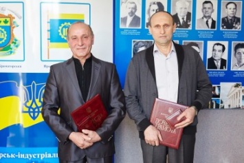 Кабинет Министров Украины наградил работников Краматорского ЭМСС