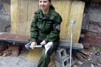 "Меня удочерила Русь", - пишет стихи горловская снайперша, которая осталась инвалидом