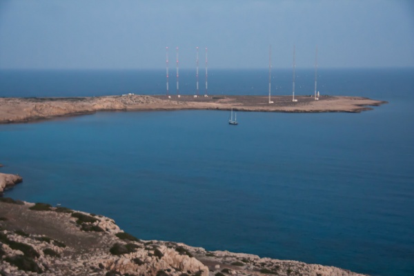 Британский истребитель потерял две ракеты при посадке на базе на Кипре