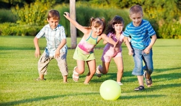 Почему врачи советуют приучать ребенка к спорту с ранних лет