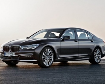 BMW выпустили гибридную версию 7-Series 2016 года