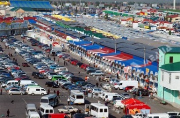 Киевский суд наложил арест на имущество одесского рынка «7 км»
