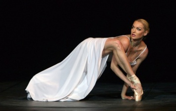 Волочкова опубликовала видео с тренировки балета