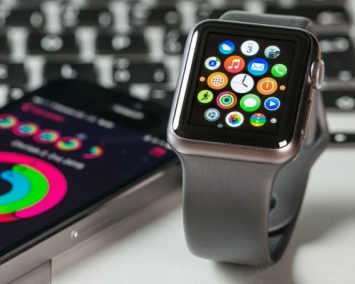 Apple предлагают сдать бесплатно устаревшие часы Apple Watch