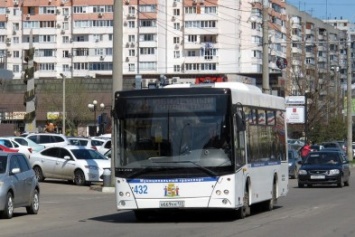 В Мариуполе вместо маршруток №153 будут ездить большие низкопольные автобусы (ВИДЕО)