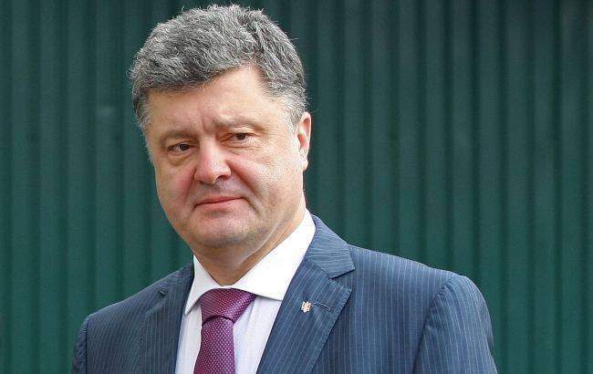 Порошенко призвал признать Крым национально-территориальным образованием