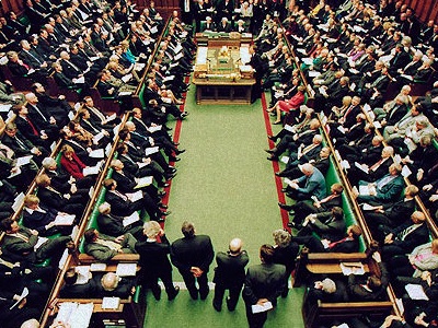 Зарплату британских депутатов поднимут на 10%