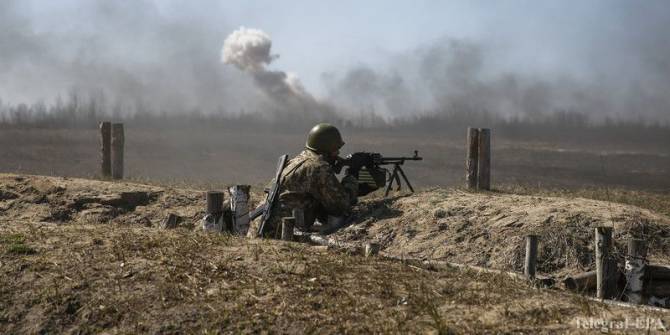 ГПСУ: Боевики обстреляли блокпосты "Марьинка" и "Березовое"