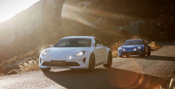 Стартовал прием предварительных заказов на Renault Alpine