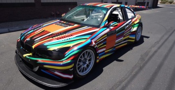 Реплику BMW M3 GT2 Art Car оценили в 60 000 долларов