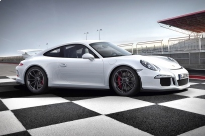 Porsche снова меняет двигатели на 911 GT3