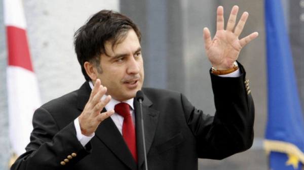 Саакашвили назвал человека из "обоймы" олигарха Коломойского ублюдком