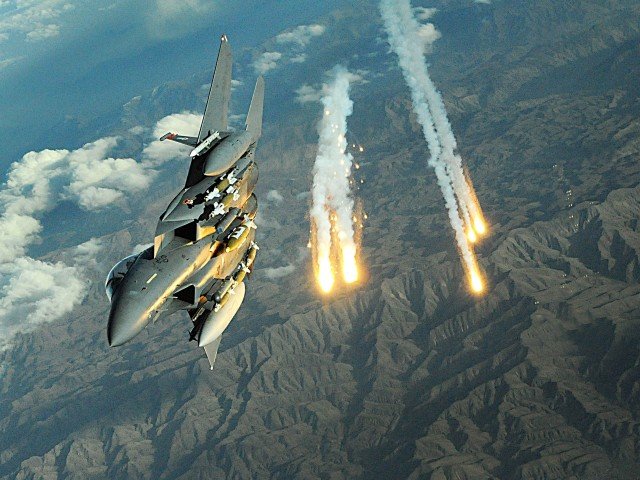 ВВС США разбили афганский блокпост в провинции Логар, погибли 14 солдат