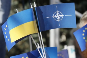 Кризис доверия: эксперт объяснил, почему НАТО охладело к Украине