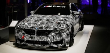 Отделение BMW Motorsport представило гоночное купе M4 GT4