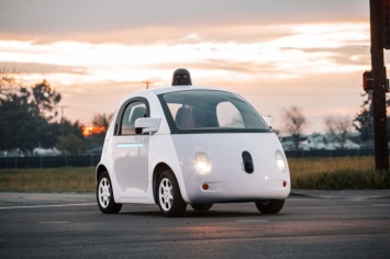 Google отказалась от идеи беспилотного автомобиля
