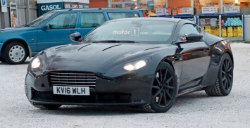 Aston Martin Vantage 2018 выехал на заснеженные дороги