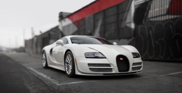 Последний выпущенный экземпляр Bugatti Veyron «уйдет с молотка»