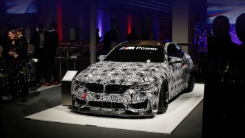 BMW M4 GT4 показали в Мюнхене