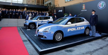 Alfa Romeo Giulia Veloce и Jeep Renegade поступили на службу в Итальянскую полицию
