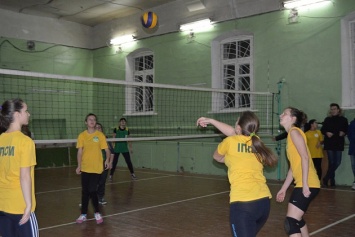 Cтудентки БГПУ определи сильнейших в турнире по волейболу