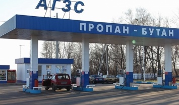 Поставщики хотят поднять цены на газ для авто