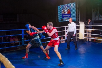 Крымские боксеры выиграли у китайцев
