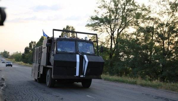 В АП рассказали, от чего зависит отвод Украиной техники из Донбасса