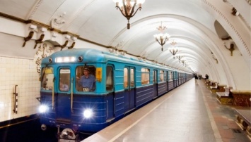 В Москве увеличили интервалы между поездами метро на Филевской линии