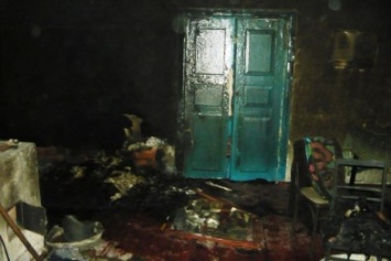 В Черниговской области пожары за один день унесли две жизни беспечных курильщиков