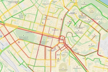 Из-за протестов в центре города дороги Киева загружены на 6 баллов