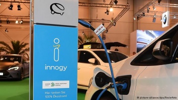 Энергокомпании Innogy и E.on подготовились к буму электромобилей