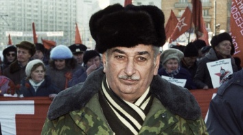Посреди московской улицы умер незаконнорожденный отпрыск Сталина