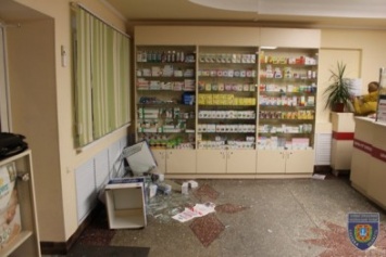 В Одесской области из аптеки украли кассовый аппарат
