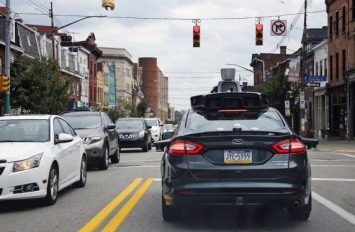 Пешеходы станут важнее водителей: как беспилотные автомобили Uber изменят облик городов