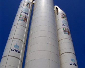 Ракета-носитель Ariane 5 вывела на орбиту два спутника связи 